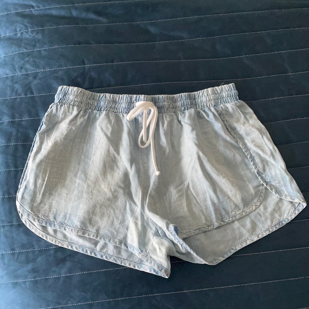 Bella Dahl Blue lightweight shorts S